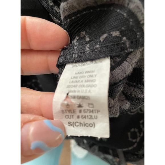 Renee C Womens Sleeveless Floral Embroidered Tank Top Size S Black - Picture 6 of 6